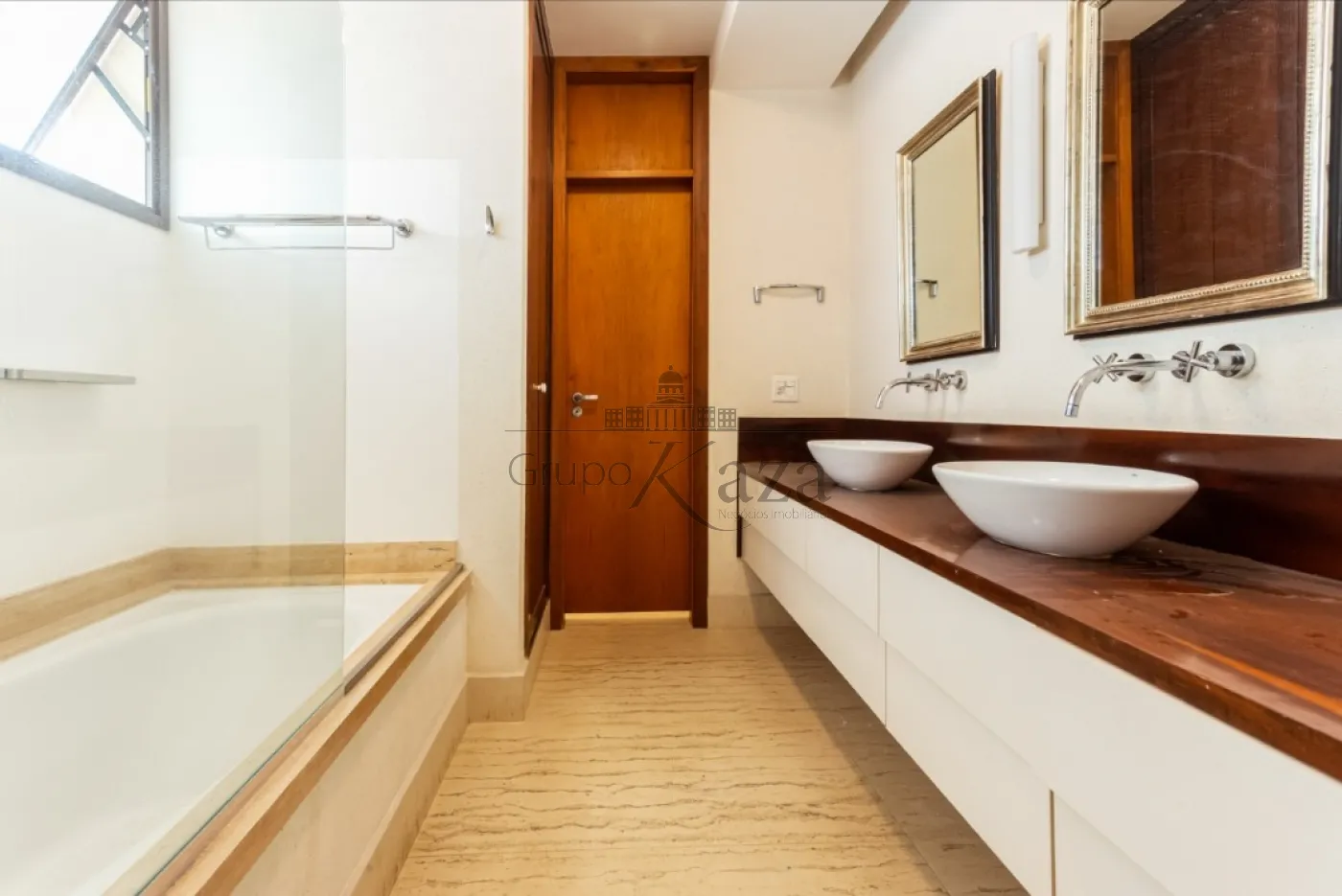 Foto 26 de Casa Sobrado em Alto de Pinheiros, São Paulo - imagem 26