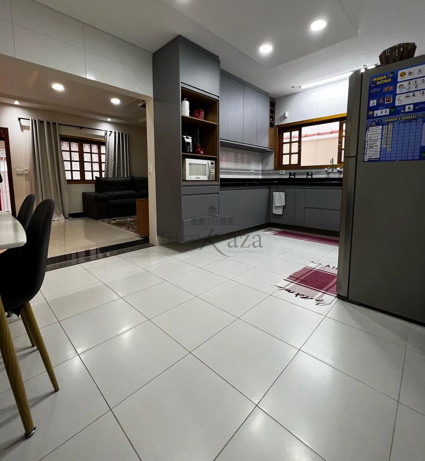 Foto 2 de Casa Padrão em Jardim Altos de Santana II, Jacareí - imagem 2 Foto 2 de Casa Padrão em Jardim Altos de Santana II, Jacareí - imagem 2