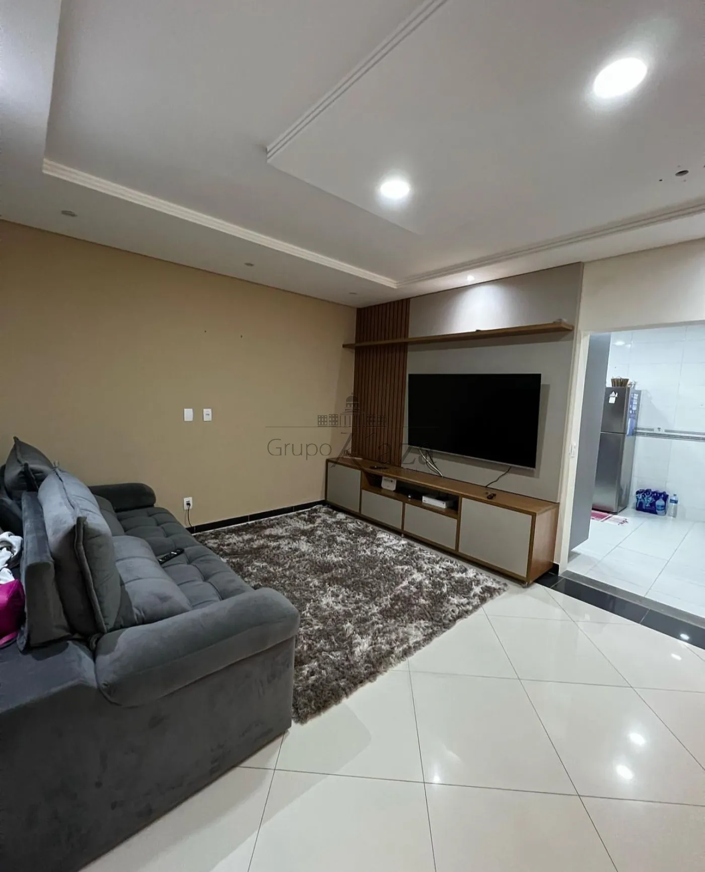 Foto 1 de Casa Padrão em Jardim Altos de Santana II, Jacareí - imagem 1 Foto 1 de Casa Padrão em Jardim Altos de Santana II, Jacareí - imagem 1