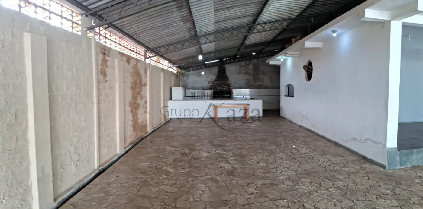 Foto 2 de Rural Chácara em Jardim Santa Hermínia, São José dos Campos - imagem 2 Foto 2 de Rural Chácara em Jardim Santa Hermínia, São José dos Campos - imagem 2