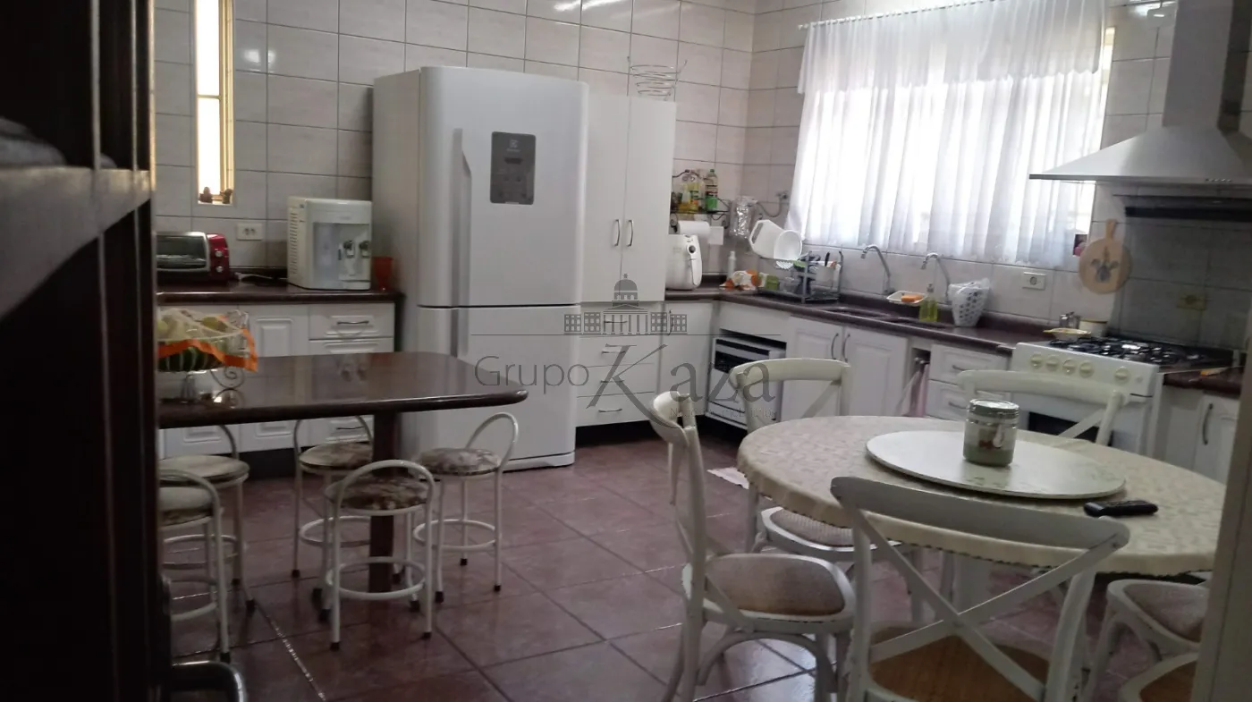 Foto 8 de Casa Sobrado em Jardim Alvorada, São José dos Campos - imagem 8