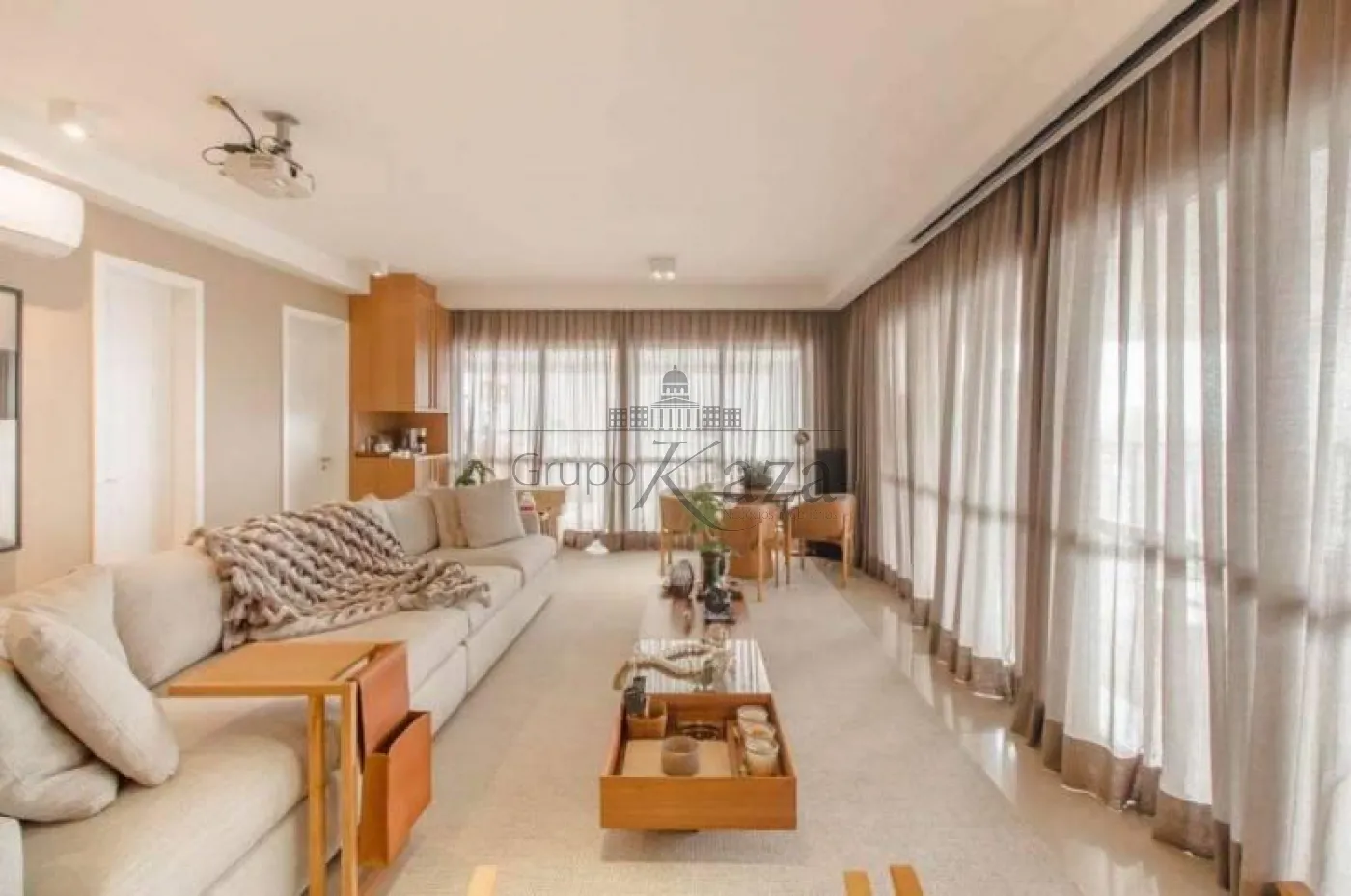 São Paulo Apartamento Venda R$7.980.000,00 Condominio R$8.258,47 4 Dormitorios 4 Suites  - foto 2