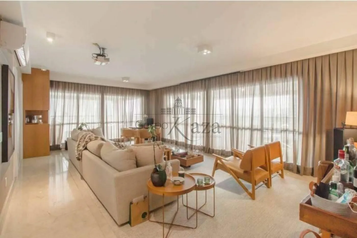 São Paulo Apartamento Venda R$7.980.000,00 Condominio R$8.258,47 4 Dormitorios 4 Suites  - foto 1