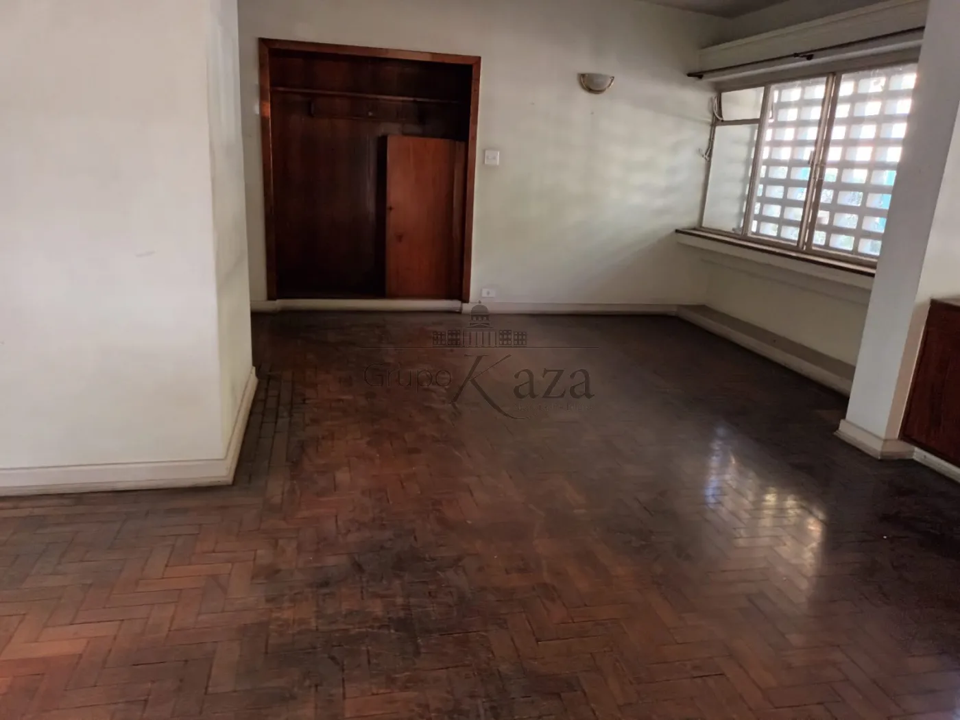 Foto 2 de Casa Térrea em Alto de Pinheiros, São Paulo - imagem 2 Foto 2 de Casa Térrea em Alto de Pinheiros, São Paulo - imagem 2