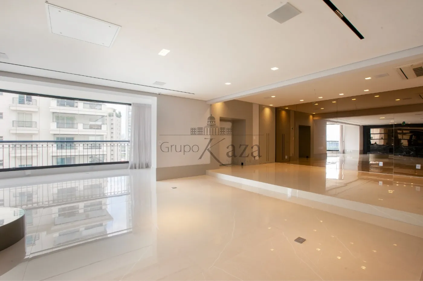 Foto 1 de Apartamento Padrão em Vila Nova Conceição, São Paulo - imagem 1 Foto 1 de Apartamento Padrão em Vila Nova Conceição, São Paulo - imagem 1