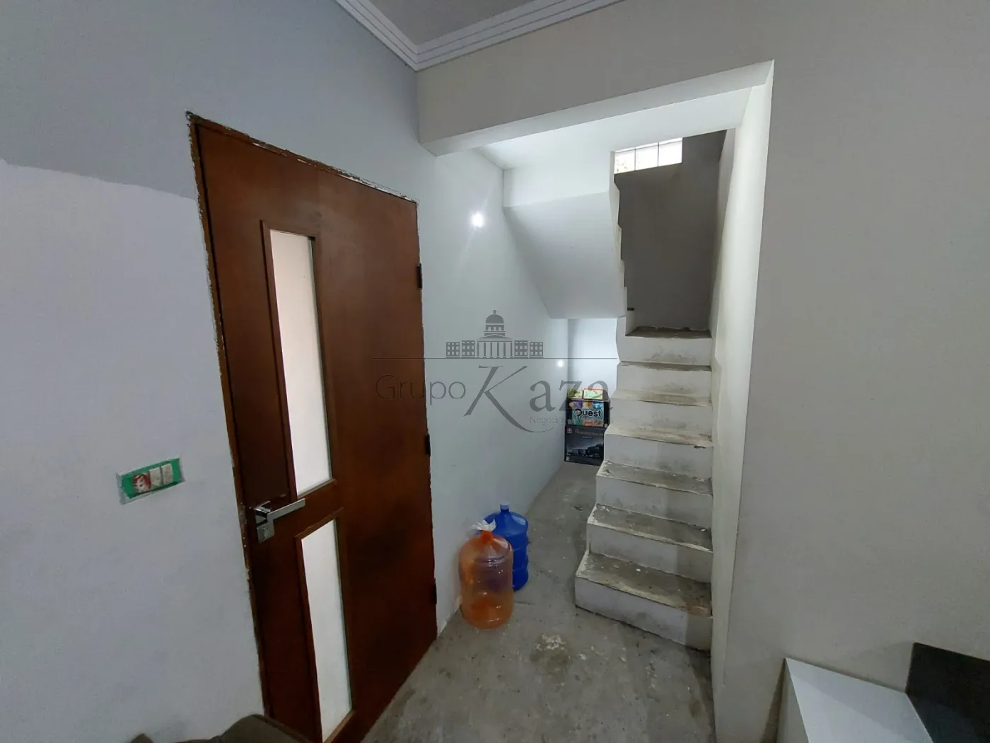 Foto 3 de Casa Sobrado em Conjunto Residencial Dom Pedro I, São José dos Campos - imagem 3 Foto 3 de Casa Sobrado em Conjunto Residencial Dom Pedro I, São José dos Campos - imagem 3