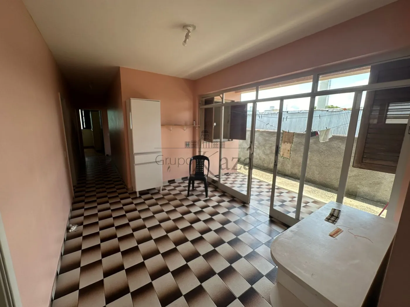 Foto 2 de Casa Comercial Residencial em Jardim Bela Vista, São José dos Campos - imagem 2 Foto 2 de Casa Comercial Residencial em Jardim Bela Vista, São José dos Campos - imagem 2