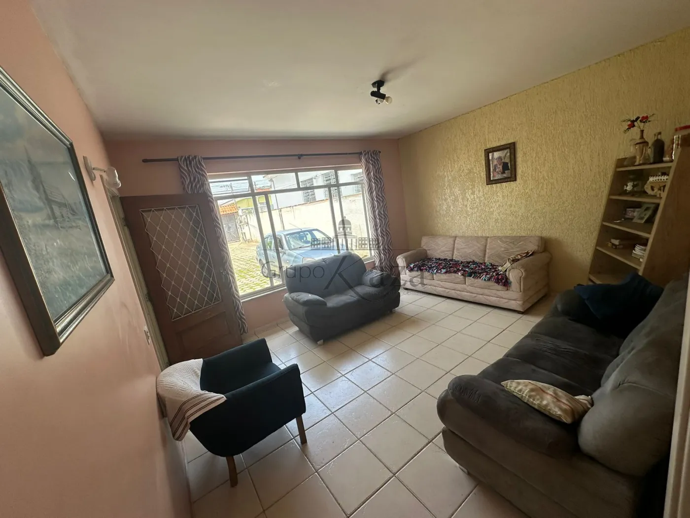 Foto 1 de Casa Comercial Residencial em Jardim Bela Vista, São José dos Campos - imagem 1 Foto 1 de Casa Comercial Residencial em Jardim Bela Vista, São José dos Campos - imagem 1