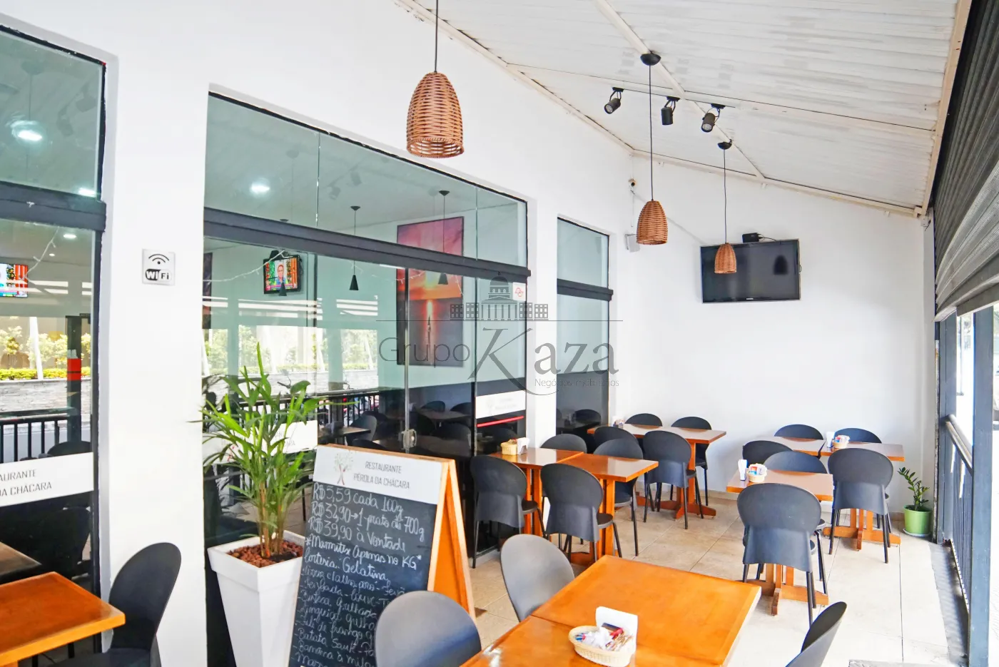 Foto 1 de Comercial Loja em Chácara Santo Antônio, São Paulo - imagem 1 Foto 1 de Comercial Loja em Chácara Santo Antônio, São Paulo - imagem 1