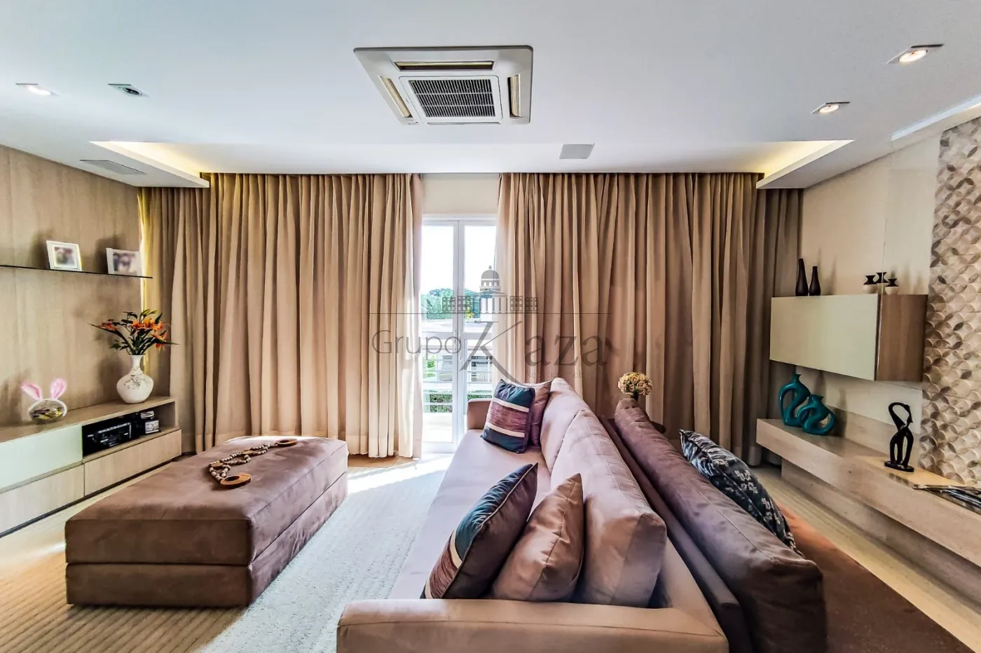 Foto 1 de Casa Condomínio em Interlagos, São Paulo - imagem 1 Foto 1 de Casa Condomínio em Interlagos, São Paulo - imagem 1