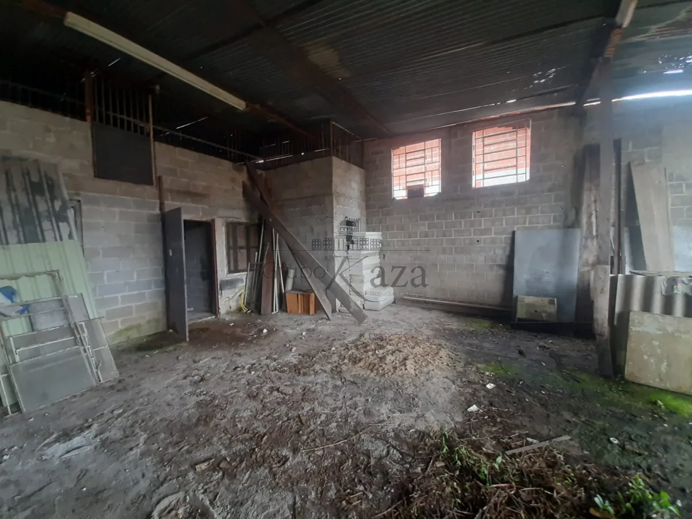 Foto 3 de Comercial Galpão em Conjunto Residencial Galo Branco, São José dos Campos - imagem 3 Foto 3 de Comercial Galpão em Conjunto Residencial Galo Branco, São José dos Campos - imagem 3