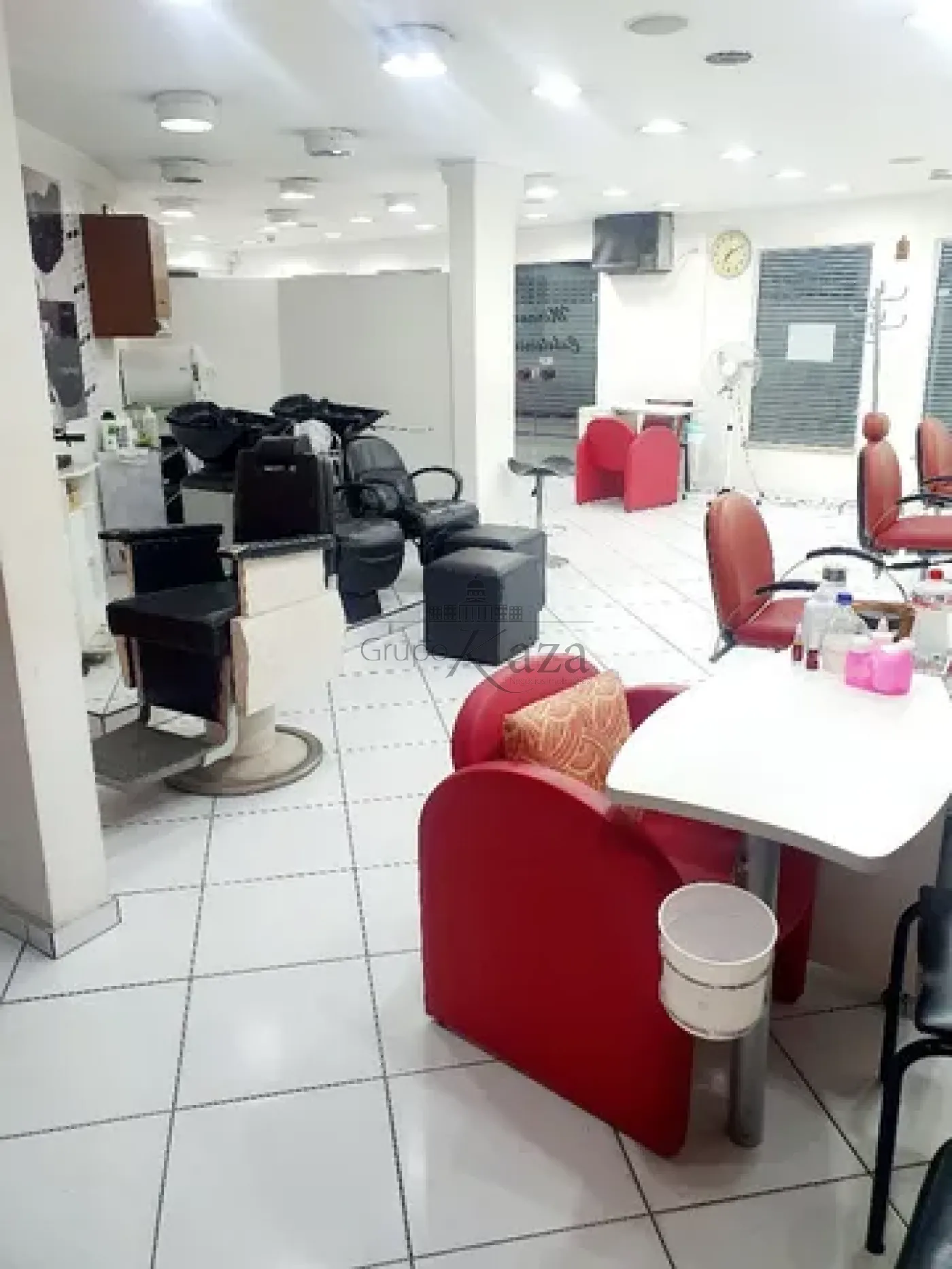 Foto 2 de Comercial Loja em condomínio comercial em República, São Paulo - imagem 2 Foto 2 de Comercial Loja em condomínio comercial em República, São Paulo - imagem 2