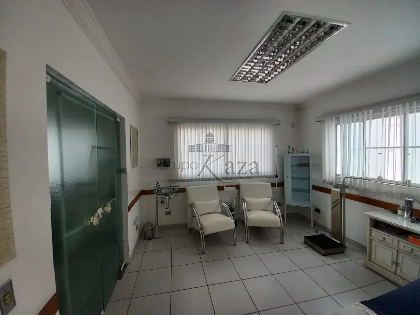 Foto 2 de Comercial Prédio em Centro, Jacareí - imagem 2 Foto 2 de Comercial Prédio em Centro, Jacareí - imagem 2