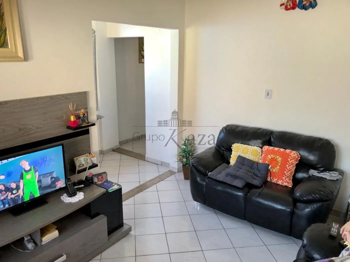 Foto 1 de Casa Padrão em Jardim Bela Vista, São José dos Campos - imagem 1 Foto 1 de Casa Padrão em Jardim Bela Vista, São José dos Campos - imagem 1