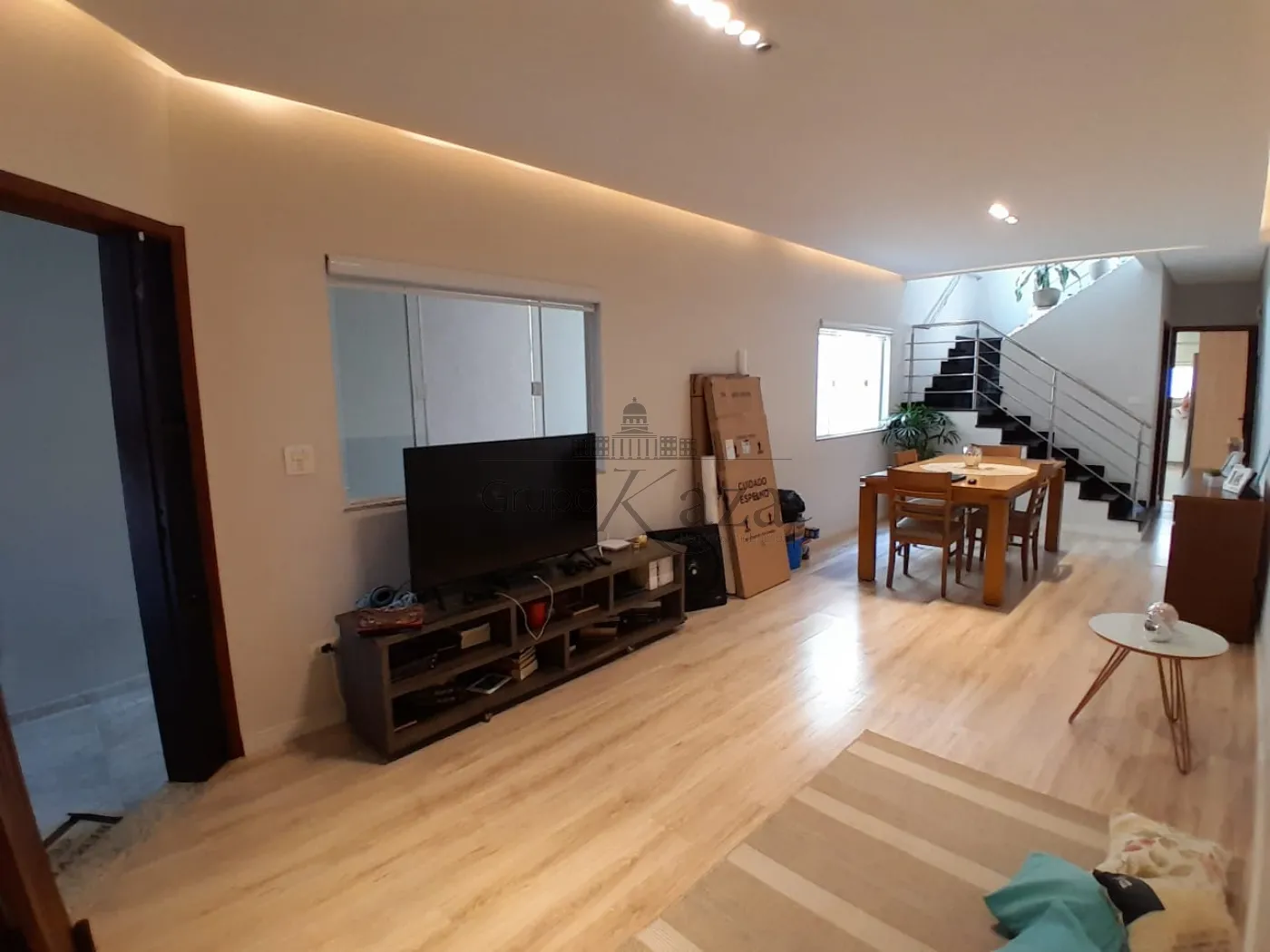 Foto 1 de Casa Sobrado em Jardim Del Rey, São José dos Campos - imagem 1 Foto 1 de Casa Sobrado em Jardim Del Rey, São José dos Campos - imagem 1