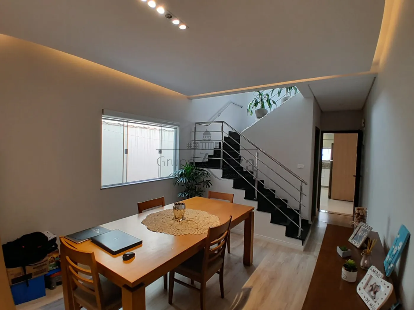 Foto 3 de Casa Sobrado em Jardim Del Rey, São José dos Campos - imagem 3 Foto 3 de Casa Sobrado em Jardim Del Rey, São José dos Campos - imagem 3