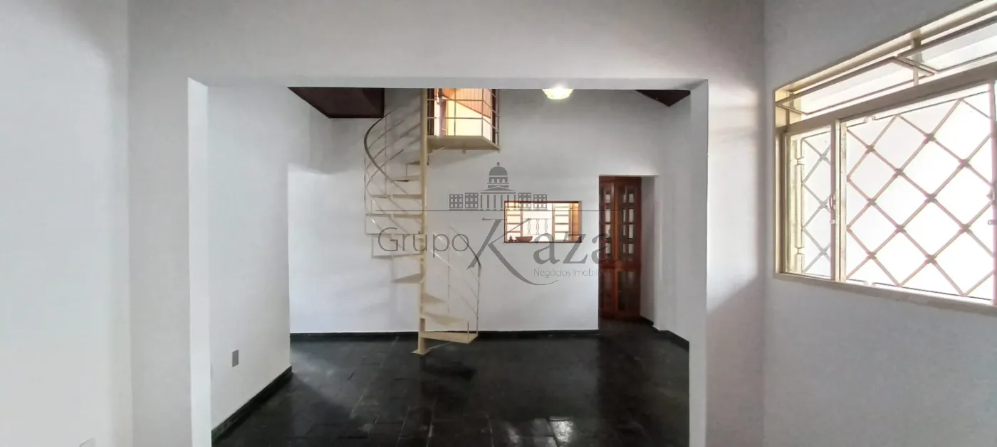 Foto 2 de Casa Padrão em Vila Ema, São José dos Campos - imagem 2 Foto 2 de Casa Padrão em Vila Ema, São José dos Campos - imagem 2