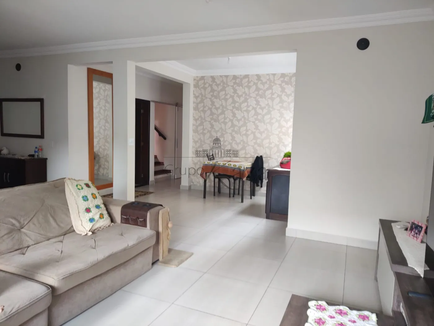 Foto 1 de Casa Sobrado em Jardim Altos de Santana I, Jacareí - imagem 1 Foto 1 de Casa Sobrado em Jardim Altos de Santana I, Jacareí - imagem 1