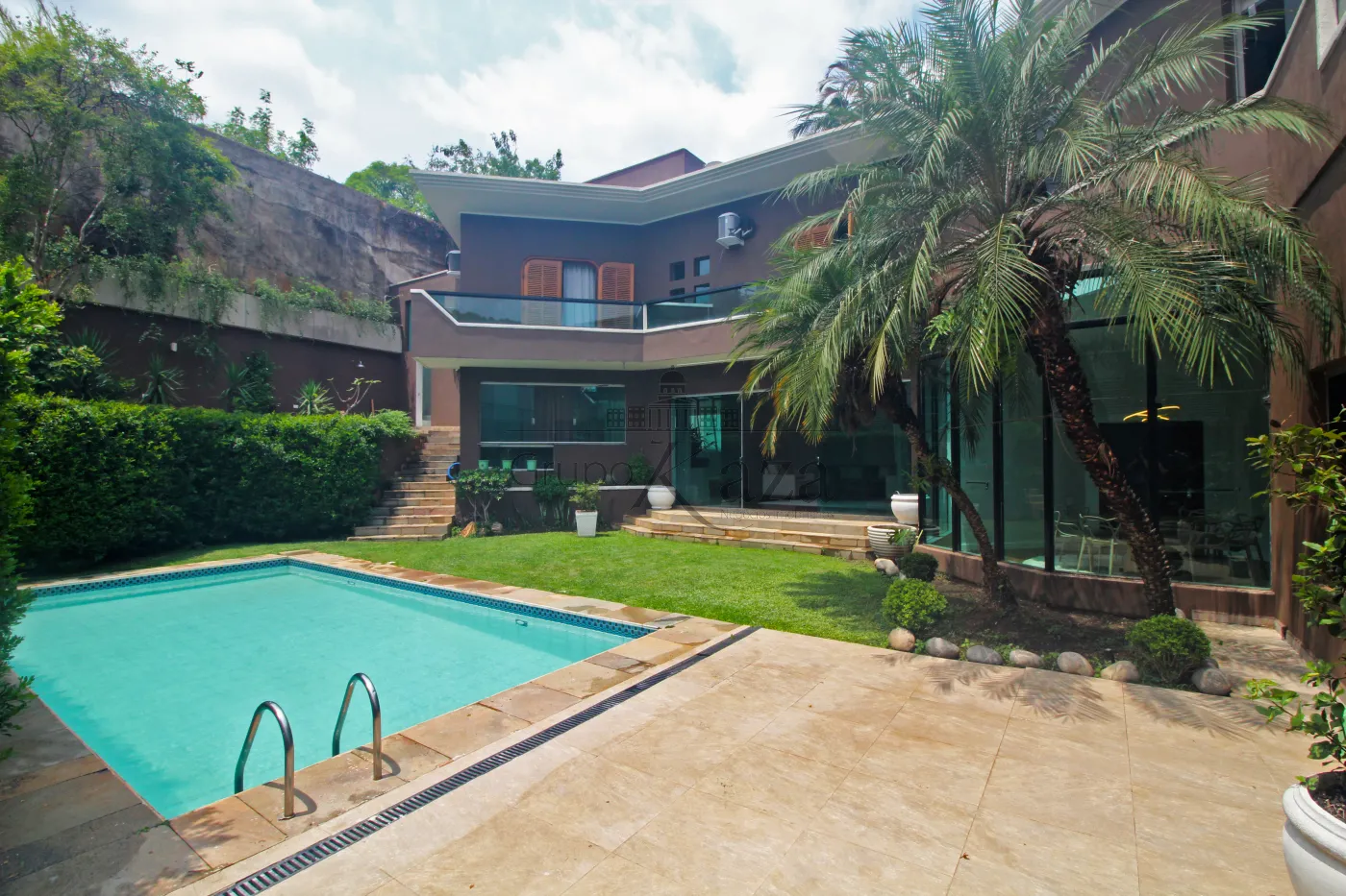 Foto 1 de Casa Sobrado em Jardim Guedala, São Paulo - imagem 1 Foto 1 de Casa Sobrado em Jardim Guedala, São Paulo - imagem 1