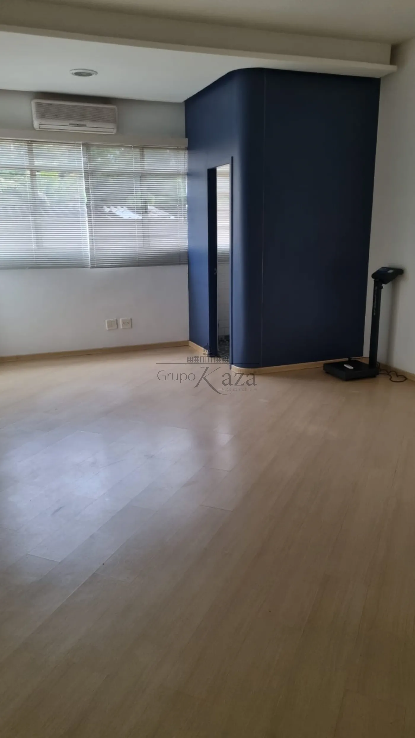 Foto 1 de Comercial Sala Condomínio em Jardim Apolo I, São José dos Campos - imagem 1 Foto 1 de Comercial Sala Condomínio em Jardim Apolo I, São José dos Campos - imagem 1