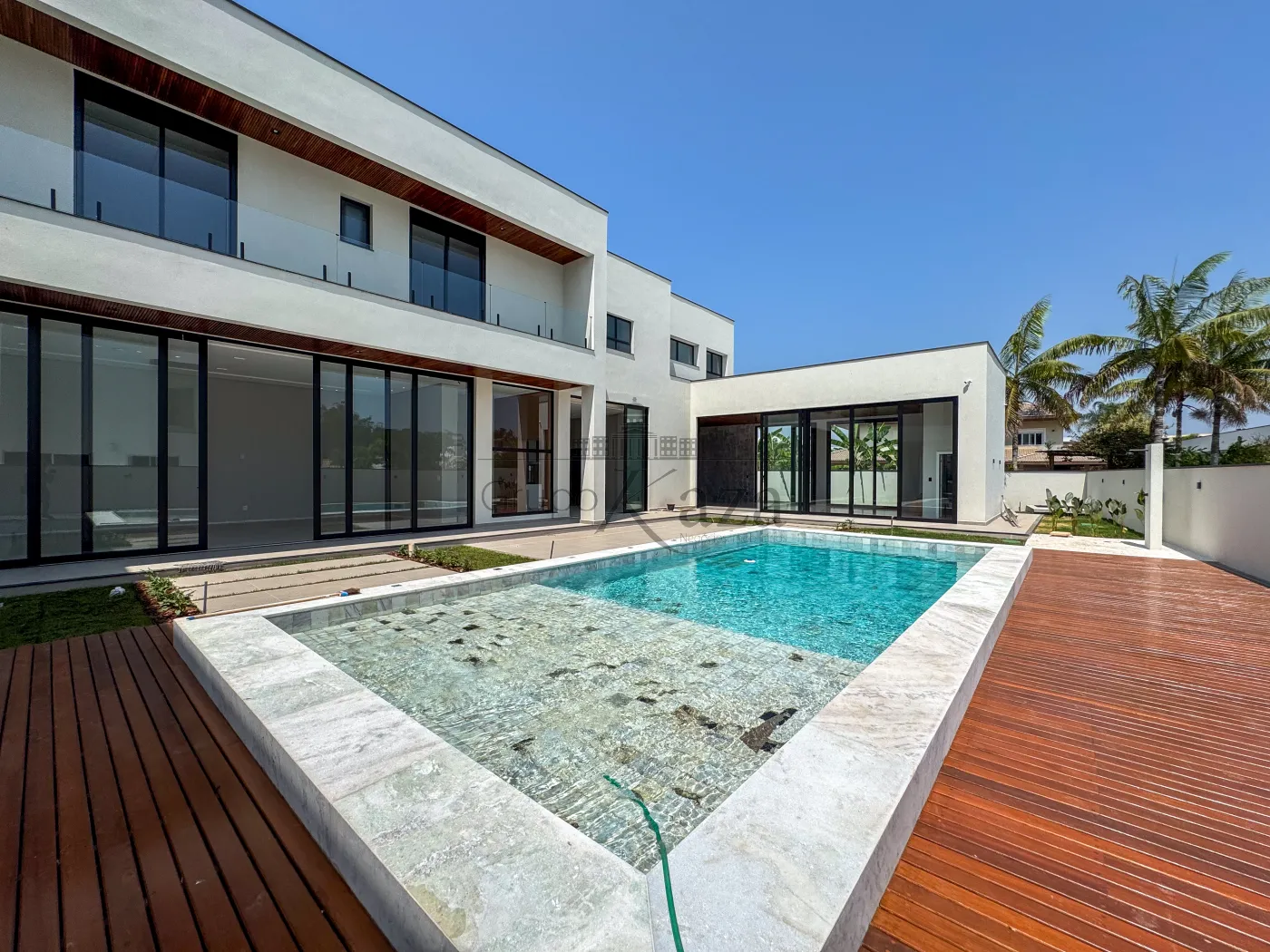 Foto 1 de Casa Condomínio em Condomínio Chácara Serimbura, São José dos Campos - imagem 1 Foto 1 de Casa Condomínio em Condomínio Chácara Serimbura, São José dos Campos - imagem 1