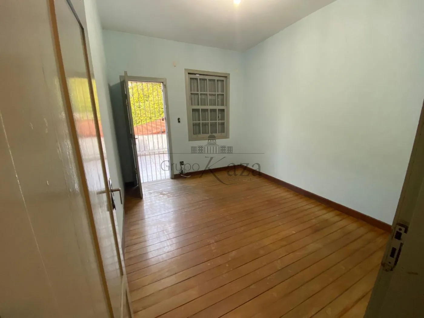 Foto 2 de Casa Comercial Residencial em Centro, São José dos Campos - imagem 2 Foto 2 de Casa Comercial Residencial em Centro, São José dos Campos - imagem 2