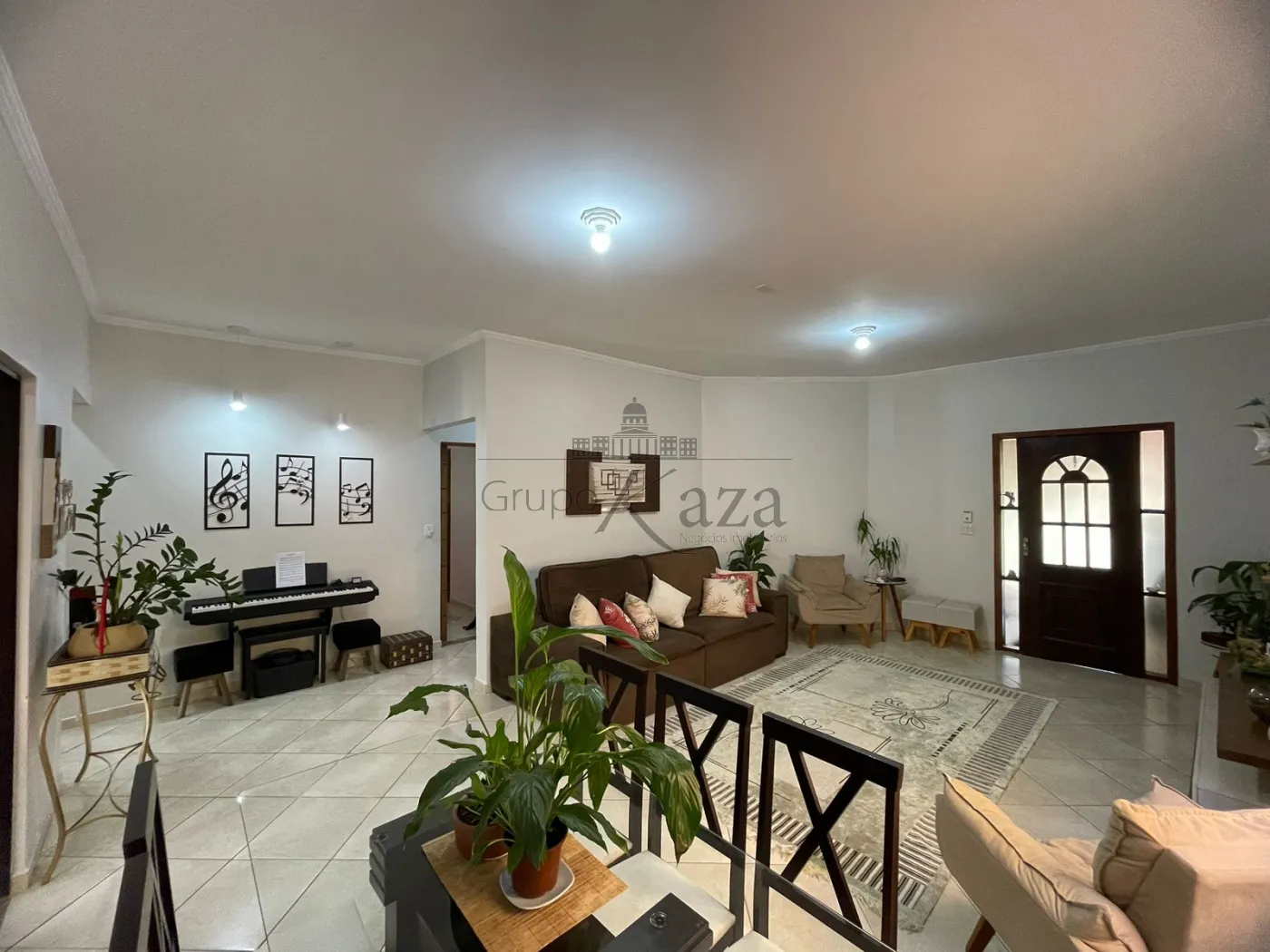 Foto 3 de Casa Térrea em Jardim Siesta, Jacareí - imagem 3 Foto 3 de Casa Térrea em Jardim Siesta, Jacareí - imagem 3