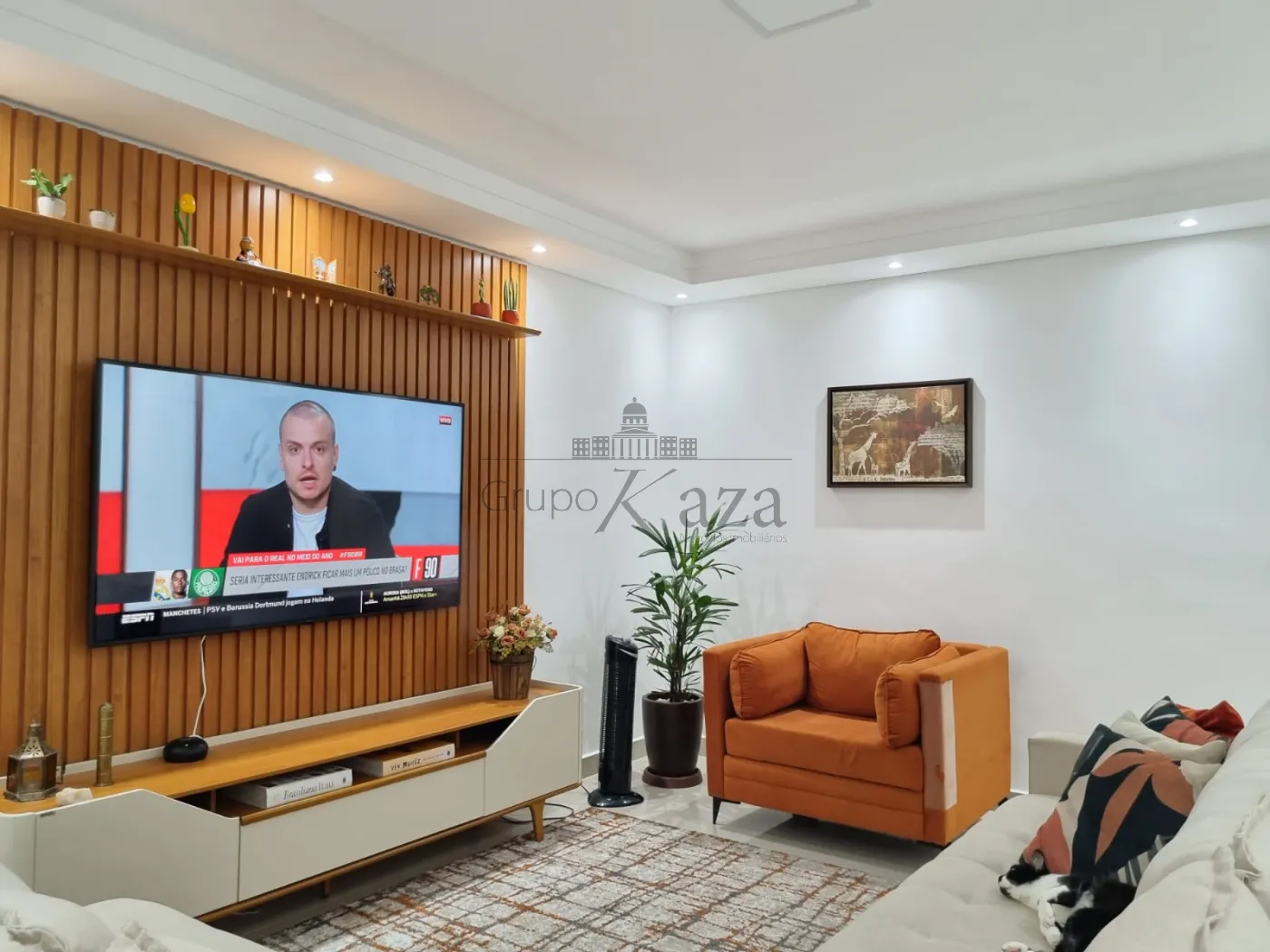 Foto 1 de Casa Sobrado em Jardim Portugal, São José dos Campos - imagem 1 Foto 1 de Casa Sobrado em Jardim Portugal, São José dos Campos - imagem 1