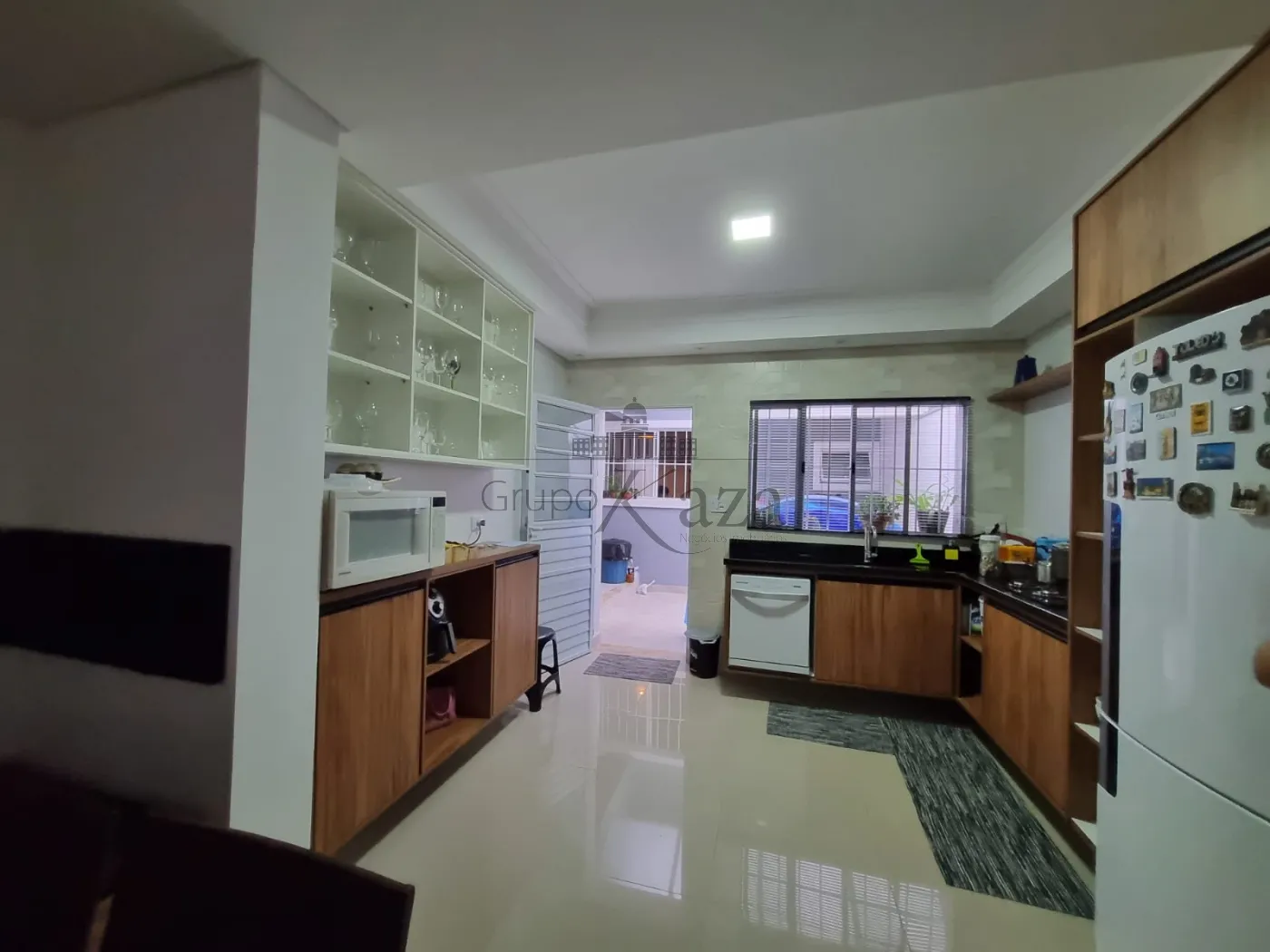 Foto 2 de Casa Sobrado em Jardim Portugal, São José dos Campos - imagem 2 Foto 2 de Casa Sobrado em Jardim Portugal, São José dos Campos - imagem 2