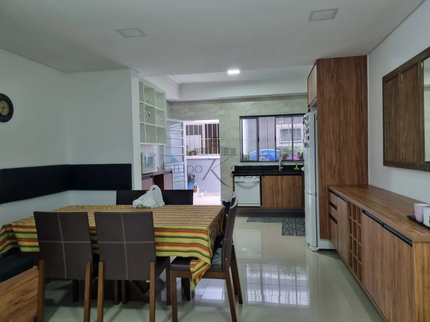 Foto 3 de Casa Sobrado em Jardim Portugal, São José dos Campos - imagem 3 Foto 3 de Casa Sobrado em Jardim Portugal, São José dos Campos - imagem 3