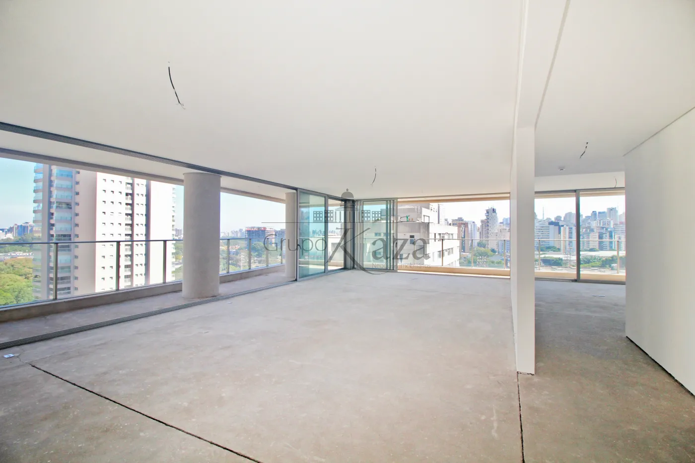 Foto 1 de Apartamento Padrão em Ibirapuera, São Paulo - imagem 1 Foto 1 de Apartamento Padrão em Ibirapuera, São Paulo - imagem 1