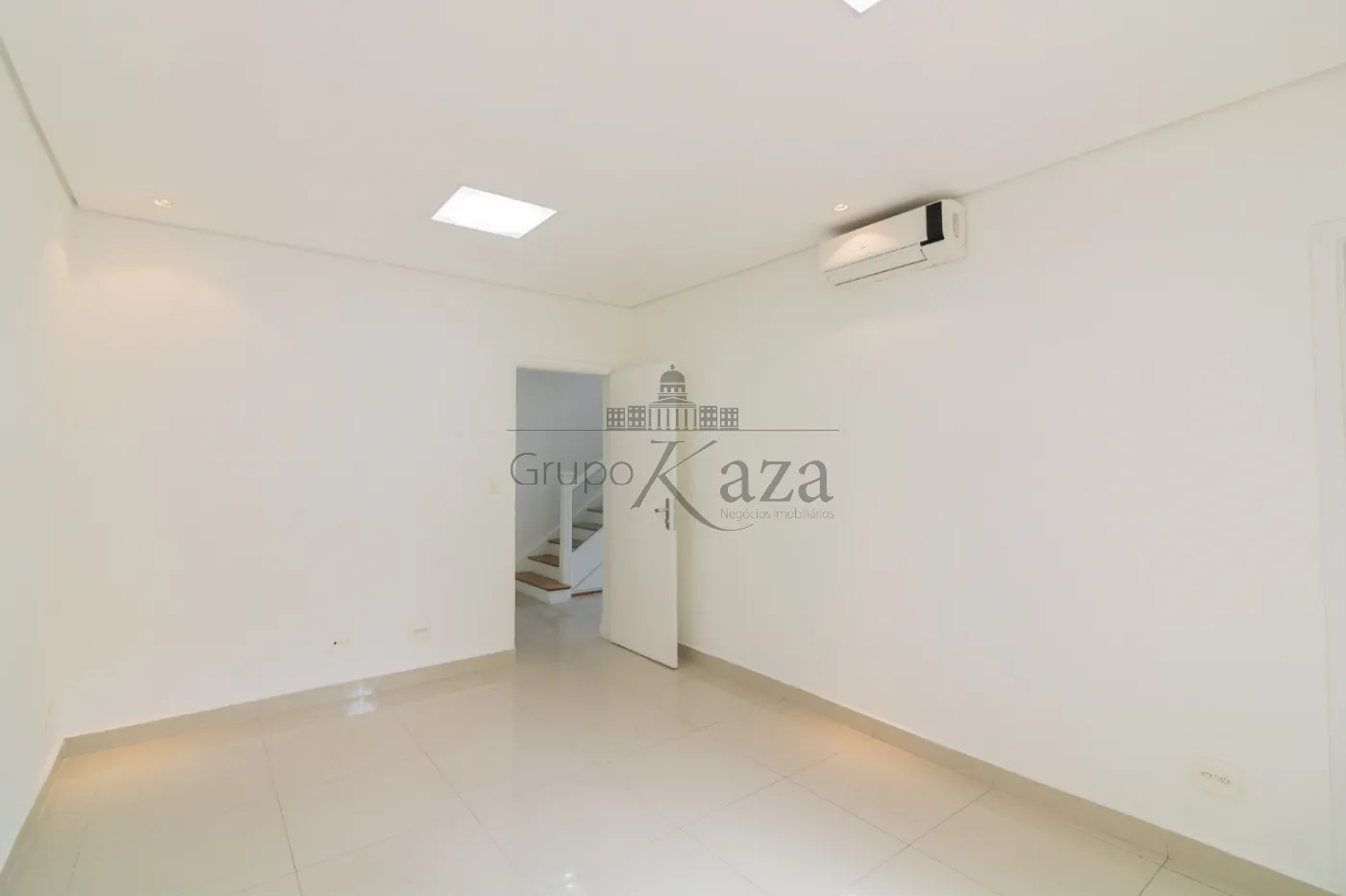 São Paulo Comercial Venda R$5.000.000,00 3 Dormitorios 5 Vagas Area do terreno 244.00m2 Area construida 237.00m2 - foto 4
