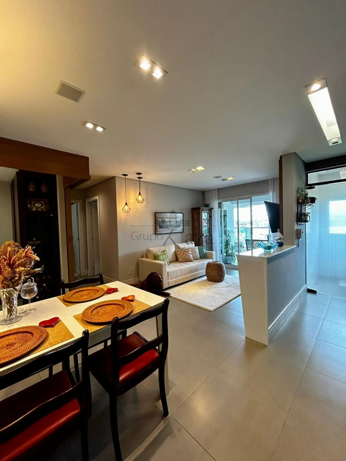 Foto 1 de Apartamento Padrão em Vila Ema, São José dos Campos - imagem 1 Foto 1 de Apartamento Padrão em Vila Ema, São José dos Campos - imagem 1