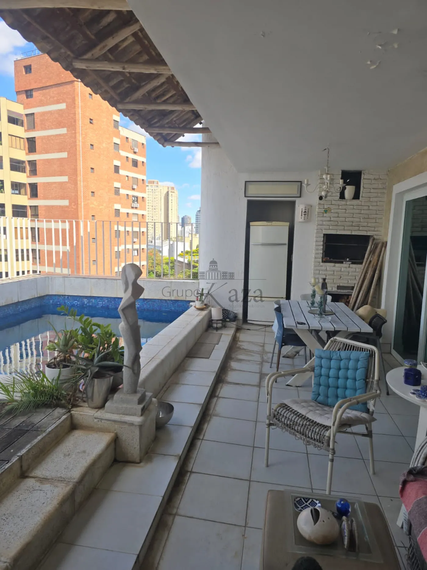 Foto 1 de Apartamento Cobertura Triplex em Real Parque, São Paulo - imagem 1 Foto 1 de Apartamento Cobertura Triplex em Real Parque, São Paulo - imagem 1