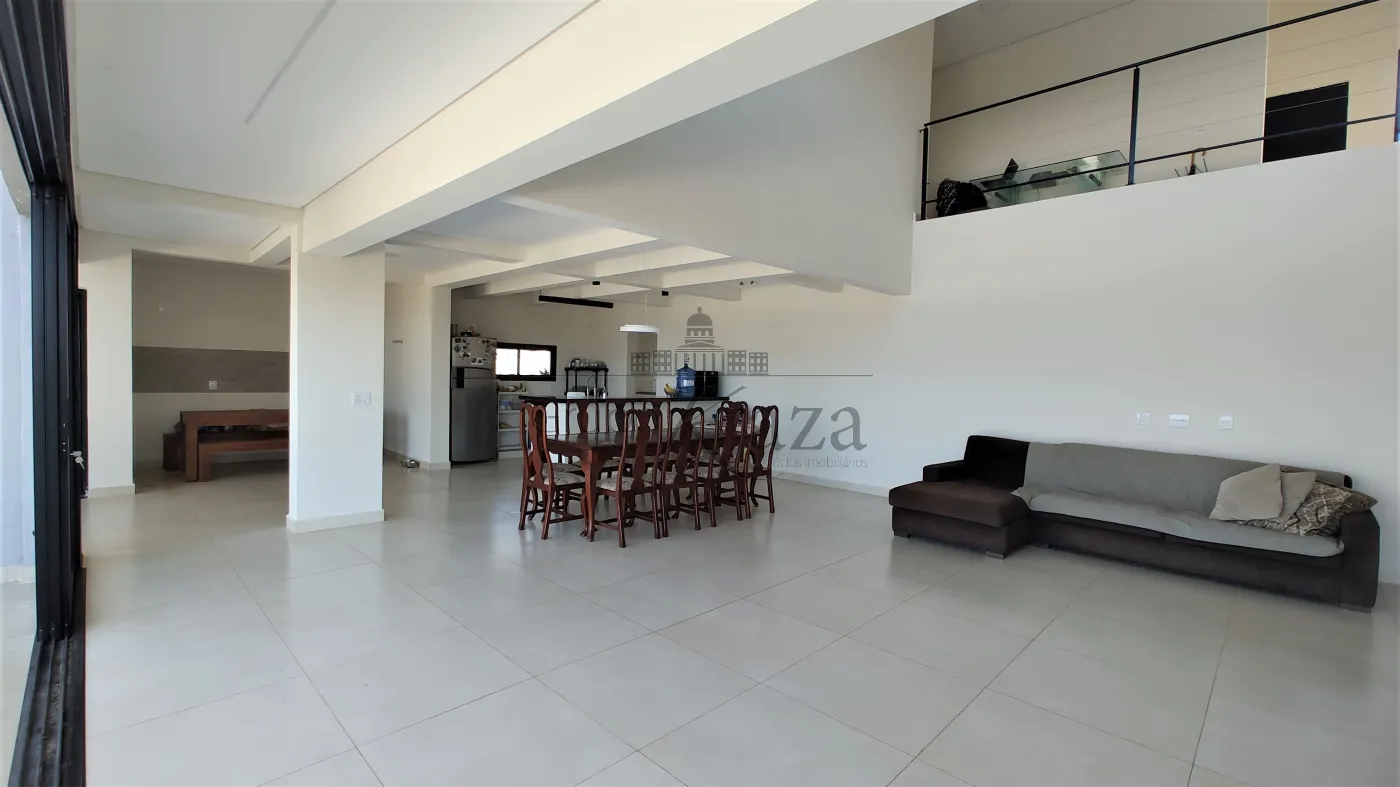 Foto 2 de Casa Condomínio em Condomínio Colinas do Parahyba, São José dos Campos - imagem 2 Foto 2 de Casa Condomínio em Condomínio Colinas do Parahyba, São José dos Campos - imagem 2