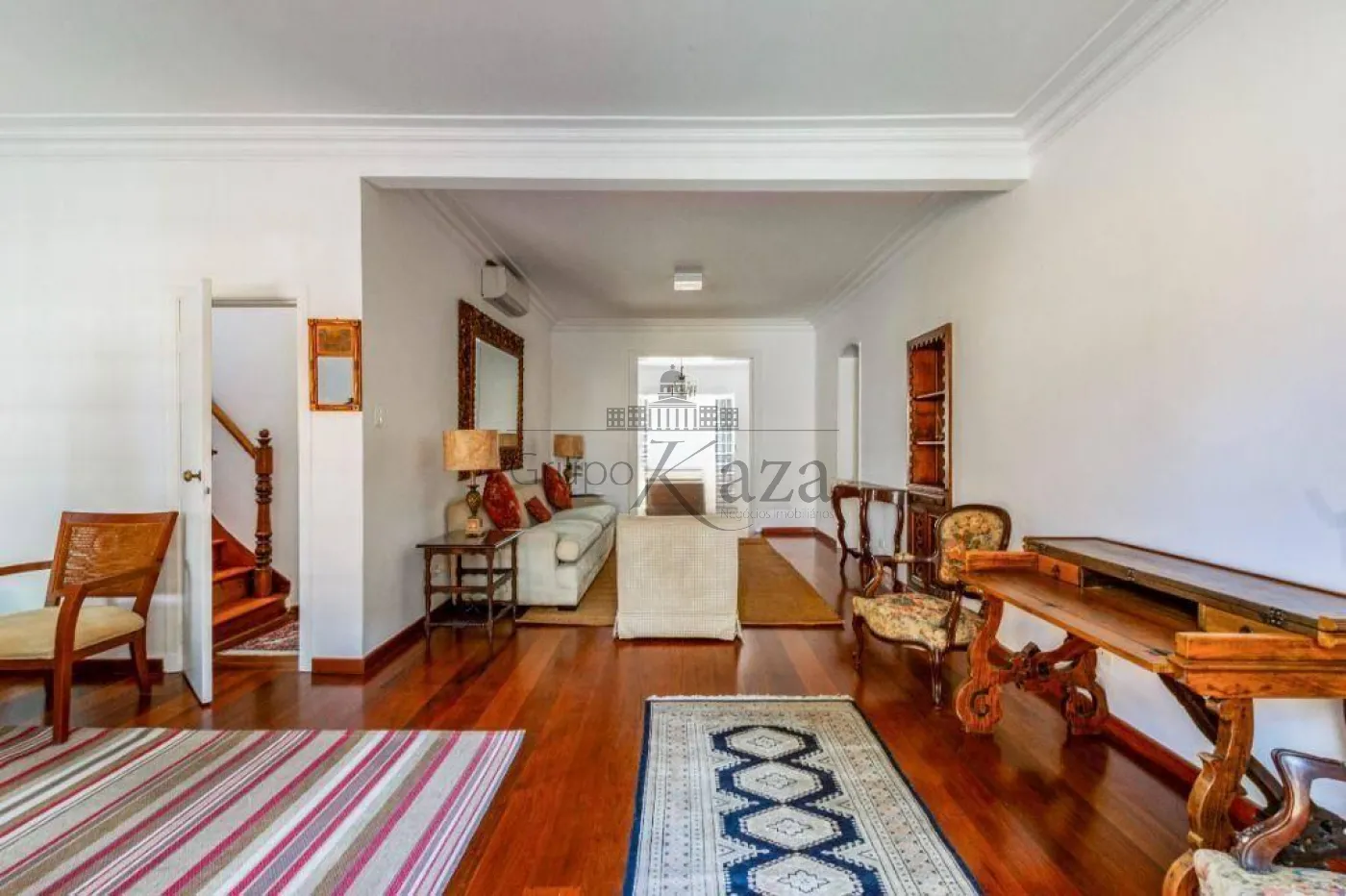 Foto 2 de Casa Sobrado em Jardim Europa, São Paulo - imagem 2 Foto 2 de Casa Sobrado em Jardim Europa, São Paulo - imagem 2