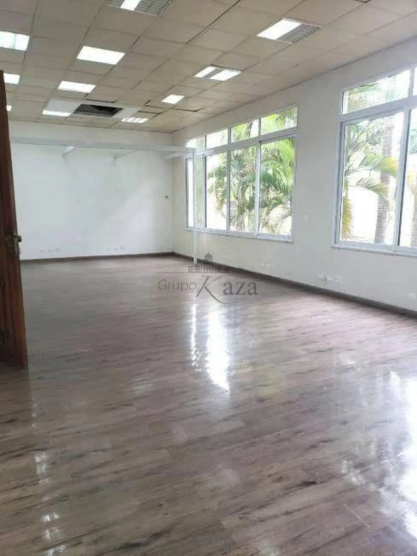 Foto 2 de Comercial Prédio em Moema, São Paulo - imagem 2 Foto 2 de Comercial Prédio em Moema, São Paulo - imagem 2