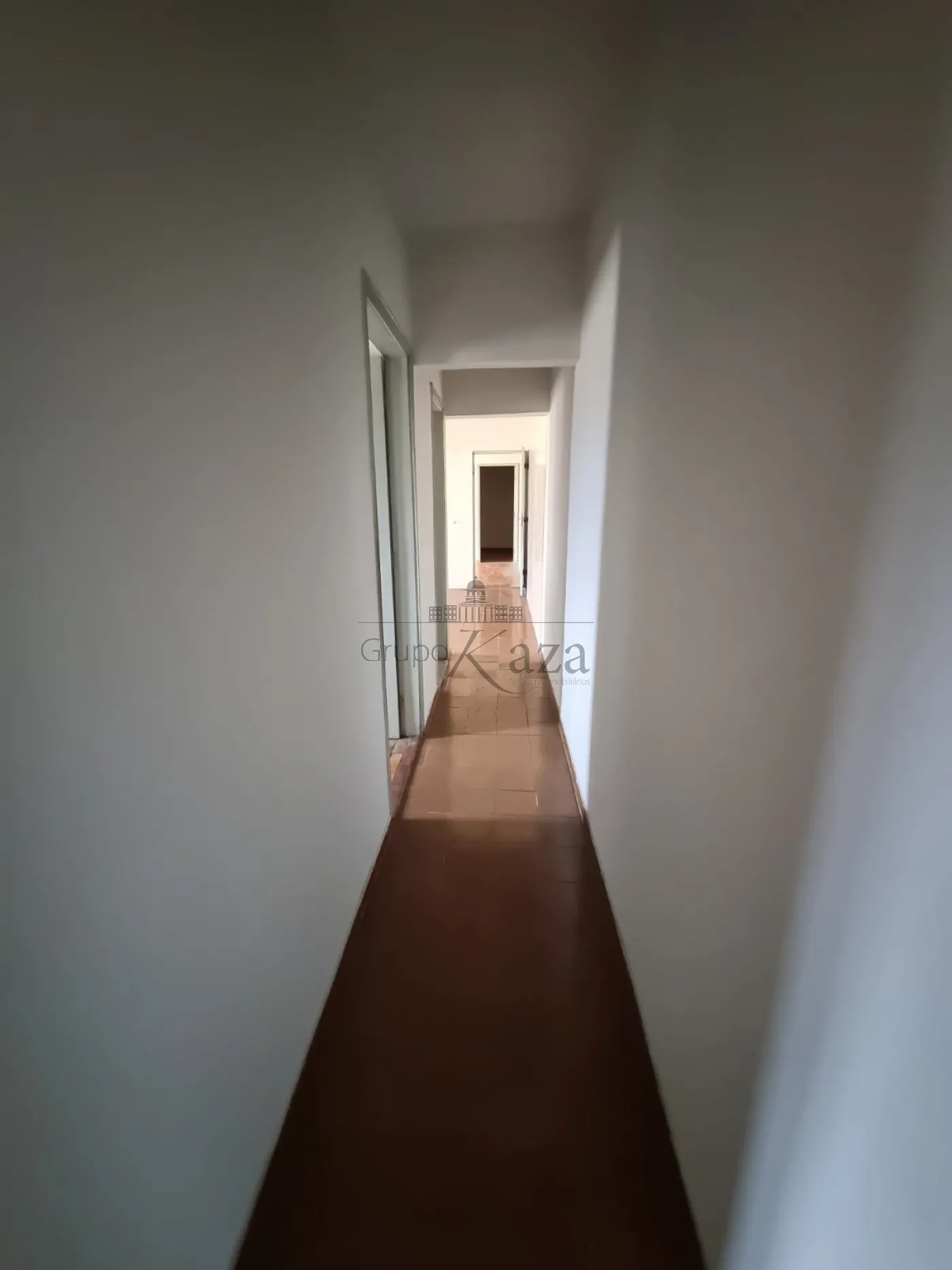 São José dos Campos Casa Venda R$430.000,00 6 Dormitorios 2 Vagas Area do terreno 323.00m2 Area construida 200.00m2 - foto 4
