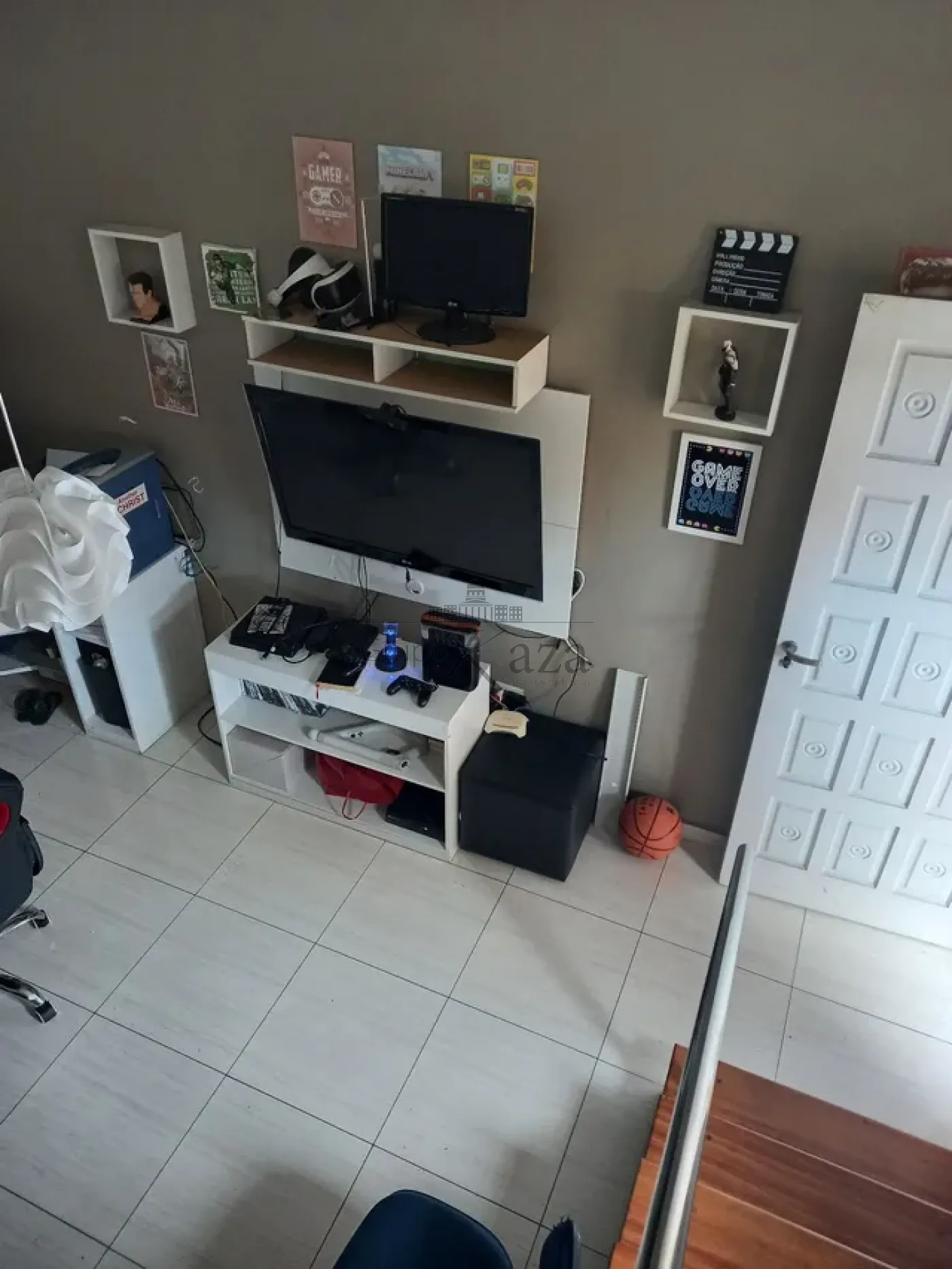 Foto 2 de Casa Comercial Residencial em Jardim Terras do Sul, São José dos Campos - imagem 2 Foto 2 de Casa Comercial Residencial em Jardim Terras do Sul, São José dos Campos - imagem 2