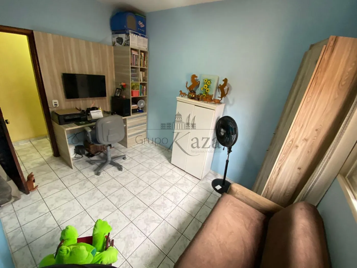 Foto 12 de Casa Padrão em Jardim Ismênia, São José dos Campos - imagem 12