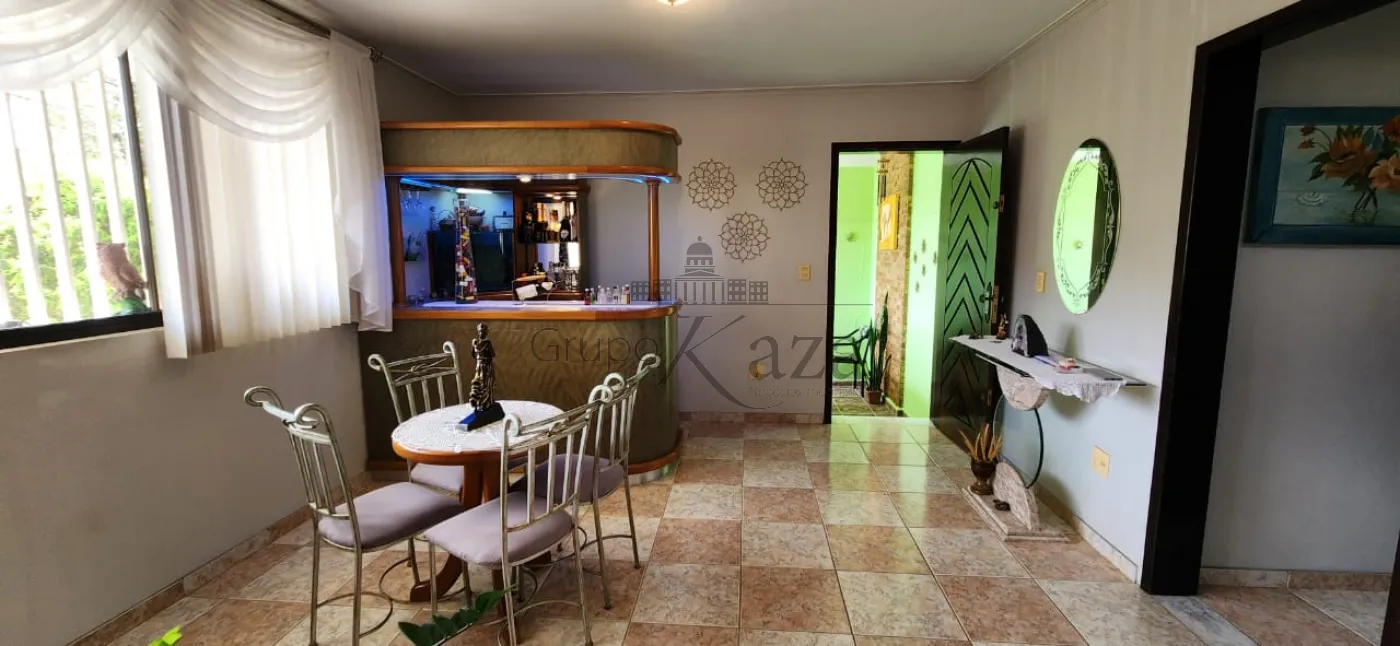 Foto 2 de Casa Sobrado em Jardim das Indústrias, São José dos Campos - imagem 2 Foto 2 de Casa Sobrado em Jardim das Indústrias, São José dos Campos - imagem 2