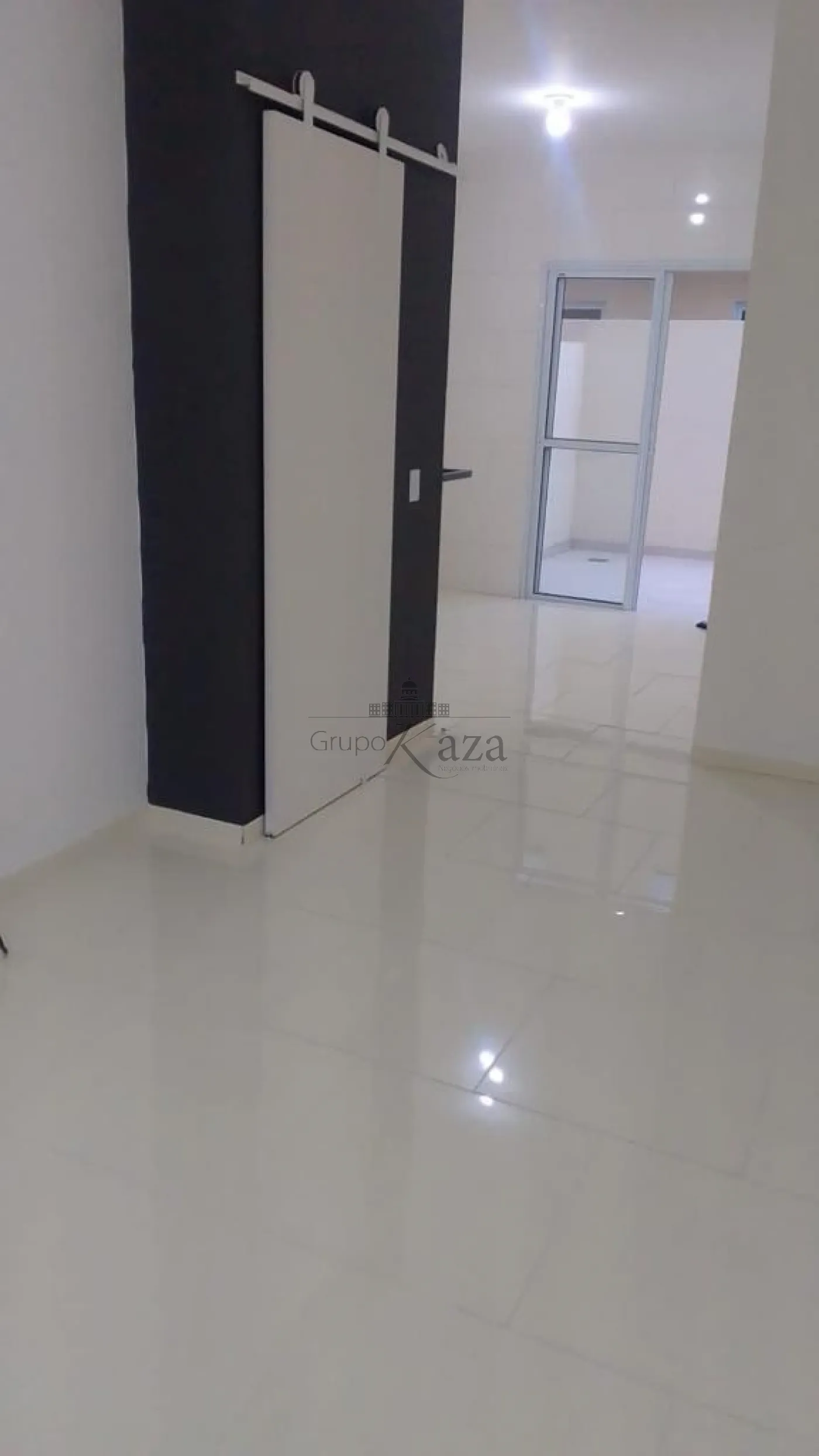 Foto 2 de Casa Condomínio em Santa Luzia, Caçapava - imagem 2 Foto 2 de Casa Condomínio em Santa Luzia, Caçapava - imagem 2