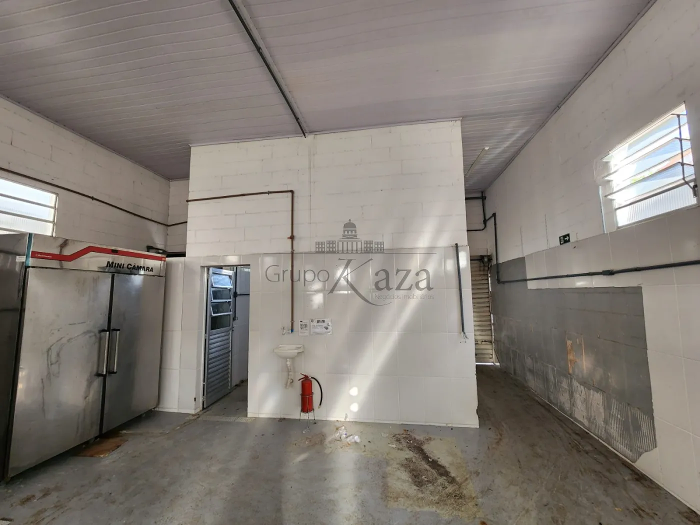 Foto 3 de Comercial Galpão em Parque Industrial, São José dos Campos - imagem 3 Foto 3 de Comercial Galpão em Parque Industrial, São José dos Campos - imagem 3