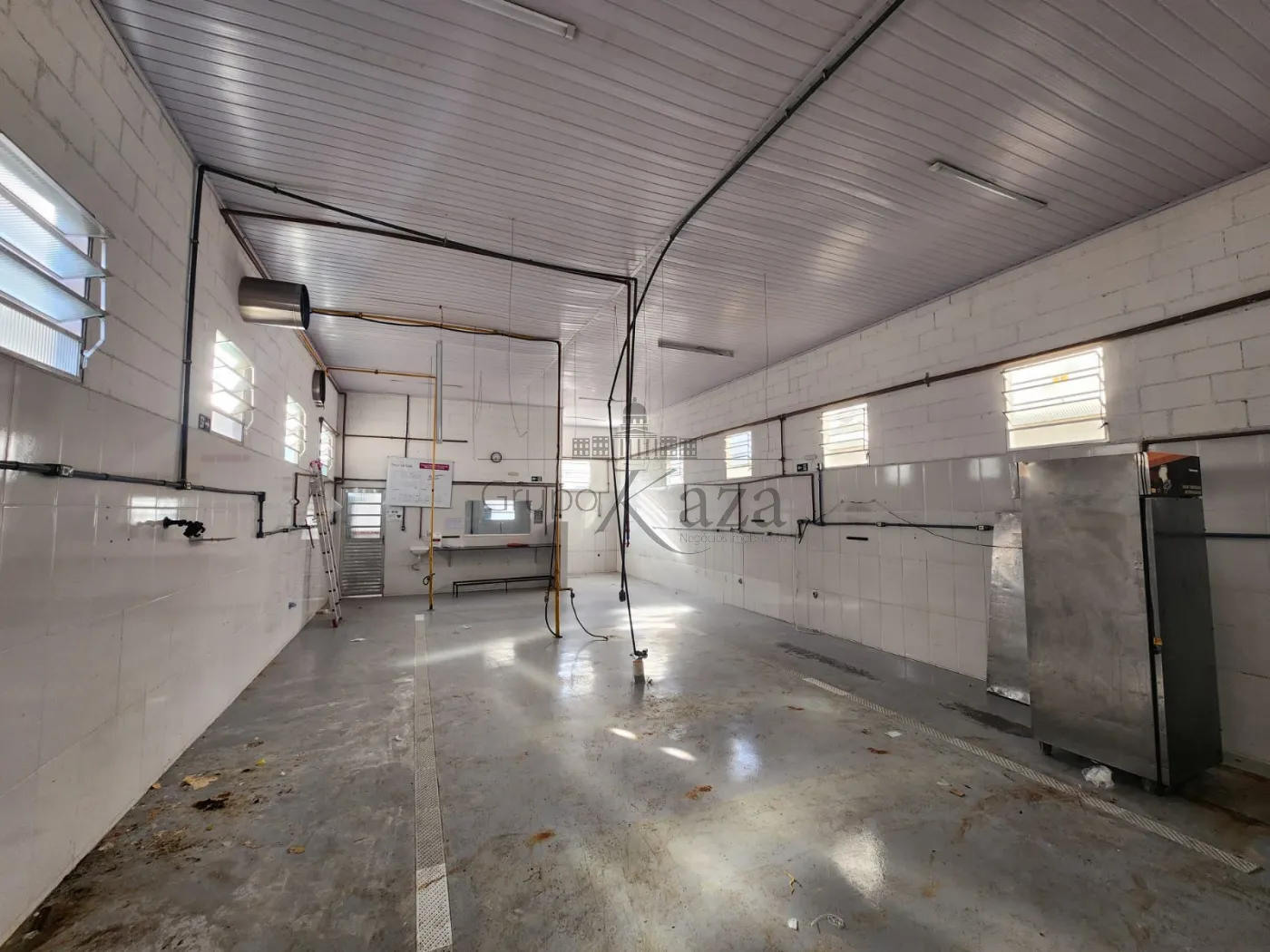 Foto 1 de Comercial Galpão em Parque Industrial, São José dos Campos - imagem 1 Foto 1 de Comercial Galpão em Parque Industrial, São José dos Campos - imagem 1