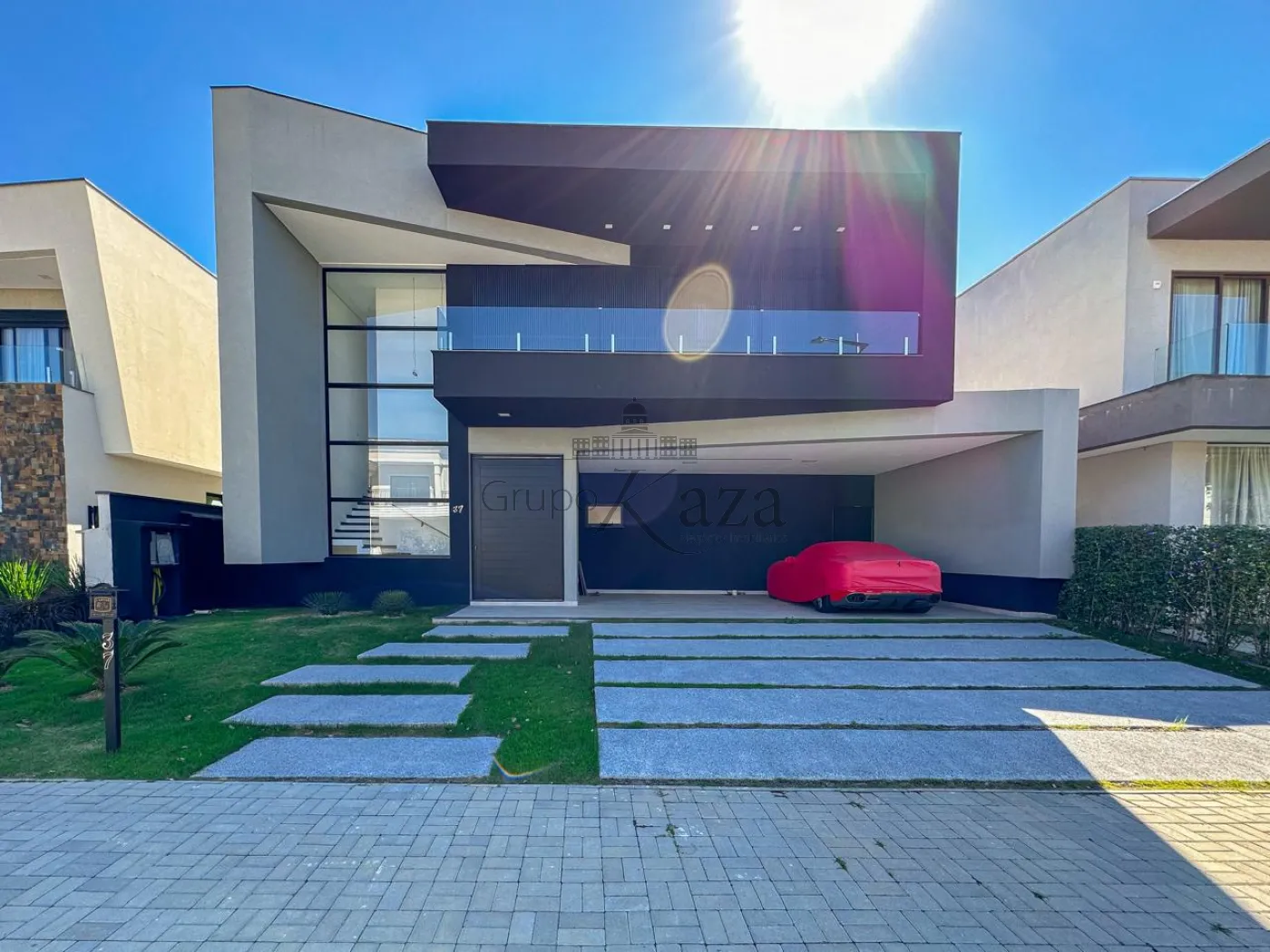 Foto 2 de Casa Condomínio em Jardim do Golfe, São José dos Campos - imagem 2 Foto 2 de Casa Condomínio em Jardim do Golfe, São José dos Campos - imagem 2