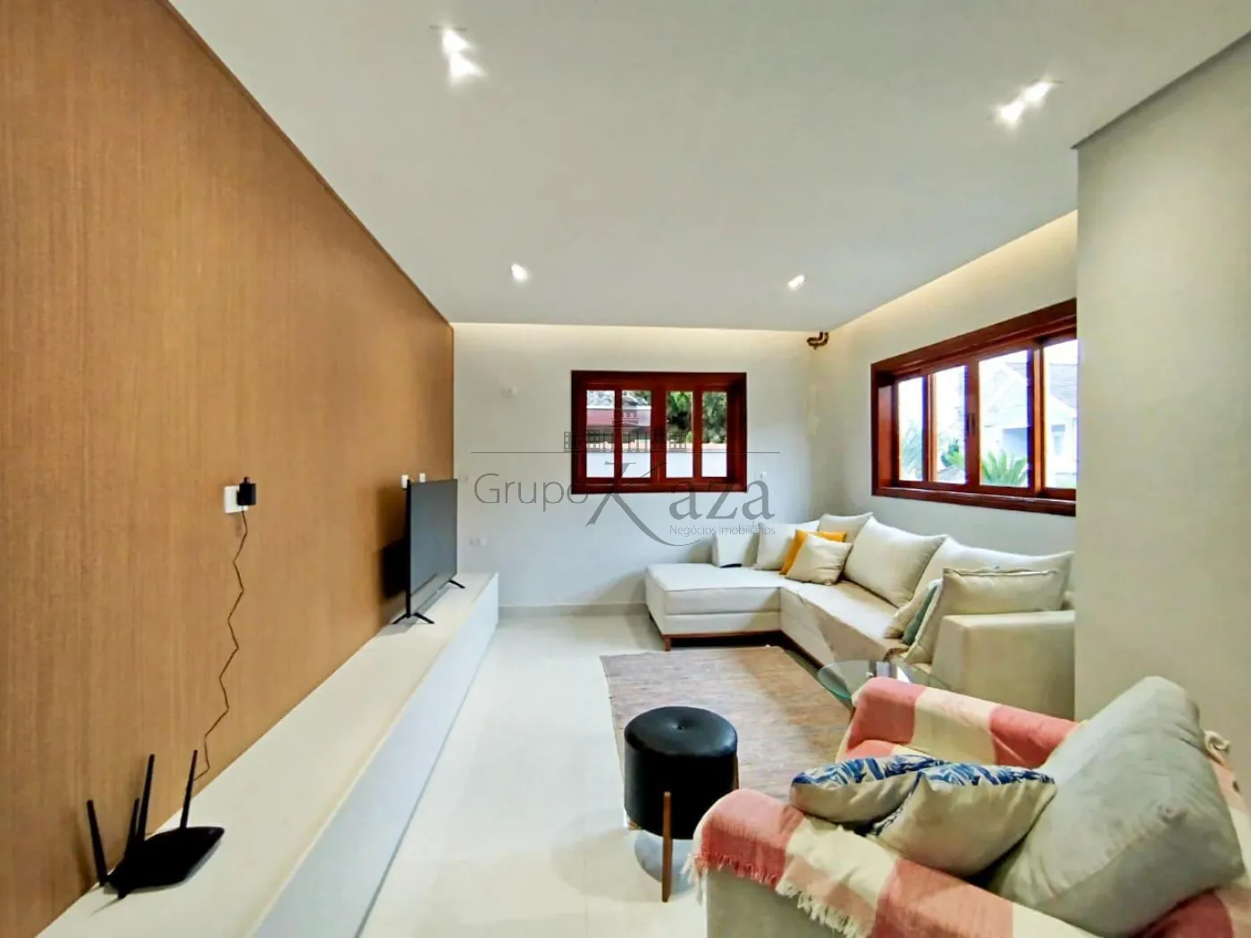 Foto 3 de Casa Condomínio em Jardim Altos de Santana II, Jacareí - imagem 3 Foto 3 de Casa Condomínio em Jardim Altos de Santana II, Jacareí - imagem 3