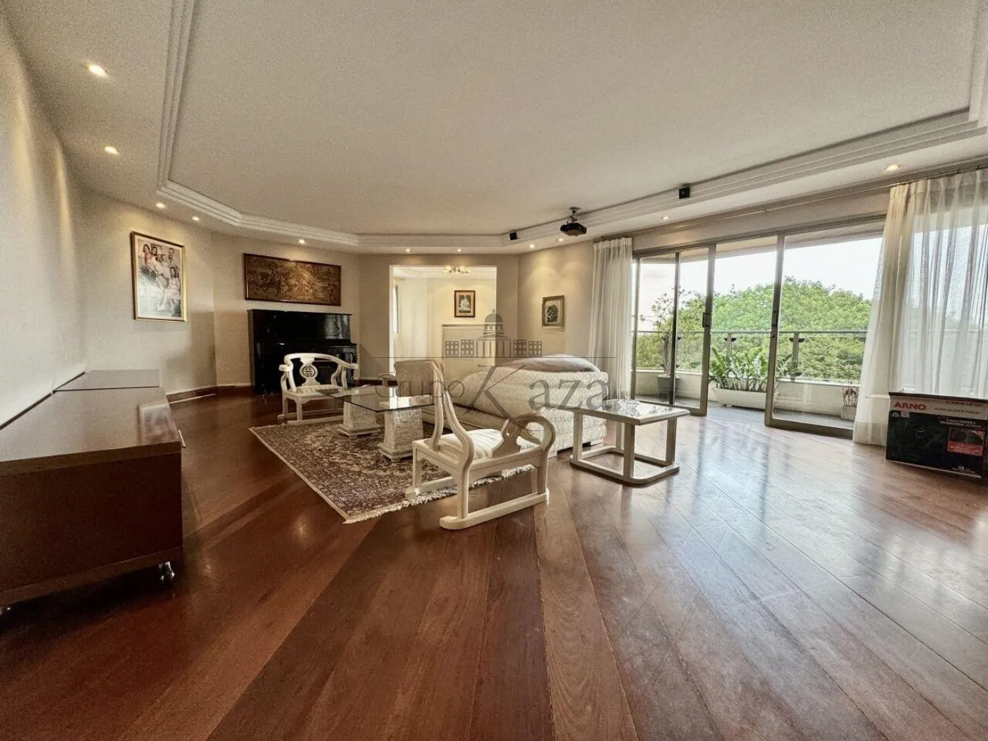 Foto 1 de Apartamento Padrão em Ibirapuera, São Paulo - imagem 1 Foto 1 de Apartamento Padrão em Ibirapuera, São Paulo - imagem 1