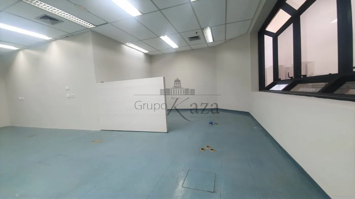 Foto 3 de Comercial Sala em Barra Funda, São Paulo - imagem 3 Foto 3 de Comercial Sala em Barra Funda, São Paulo - imagem 3