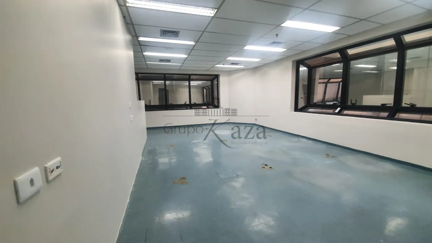 Foto 1 de Comercial Sala em Barra Funda, São Paulo - imagem 1 Foto 1 de Comercial Sala em Barra Funda, São Paulo - imagem 1