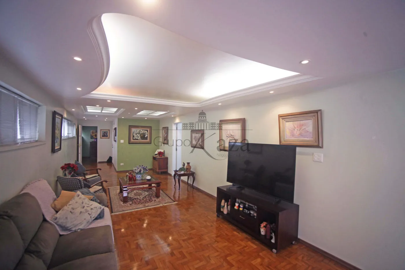 São Paulo Apartamento Venda R$1.900.000,00 Condominio R$3.100,00 3 Dormitorios 1 Suite Area construida 190.00m2 - foto 4